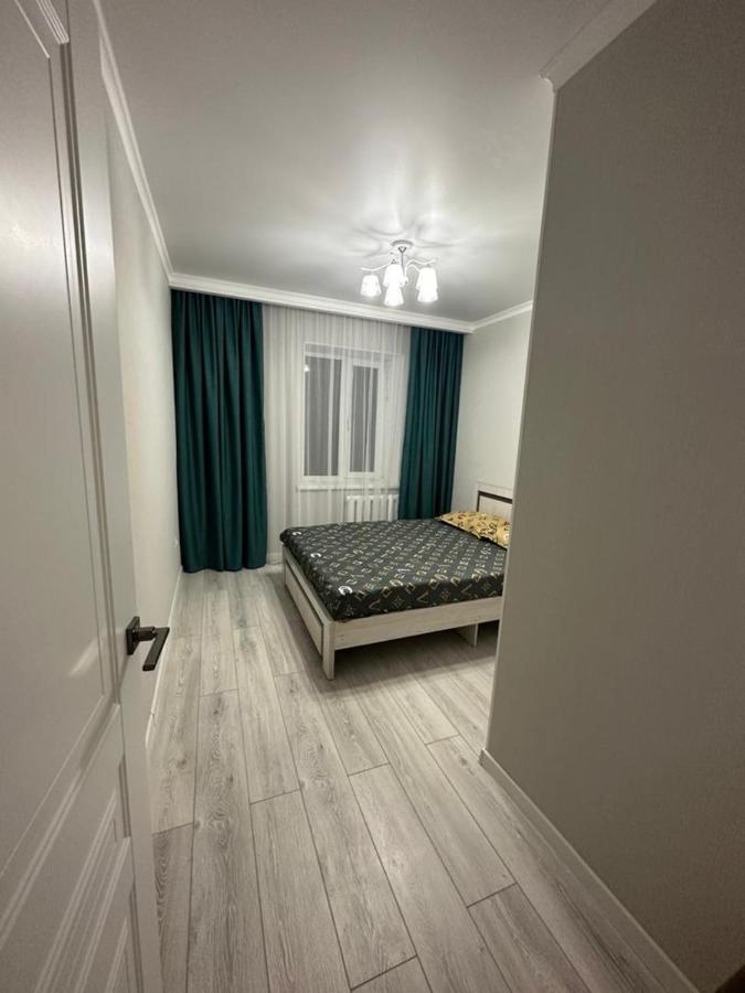 Apartment In Street Toktogula 77 Бишкек Экстерьер фото