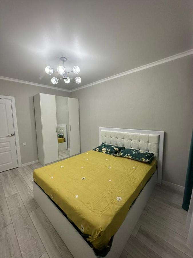 Apartment In Street Toktogula 77 Бишкек Экстерьер фото