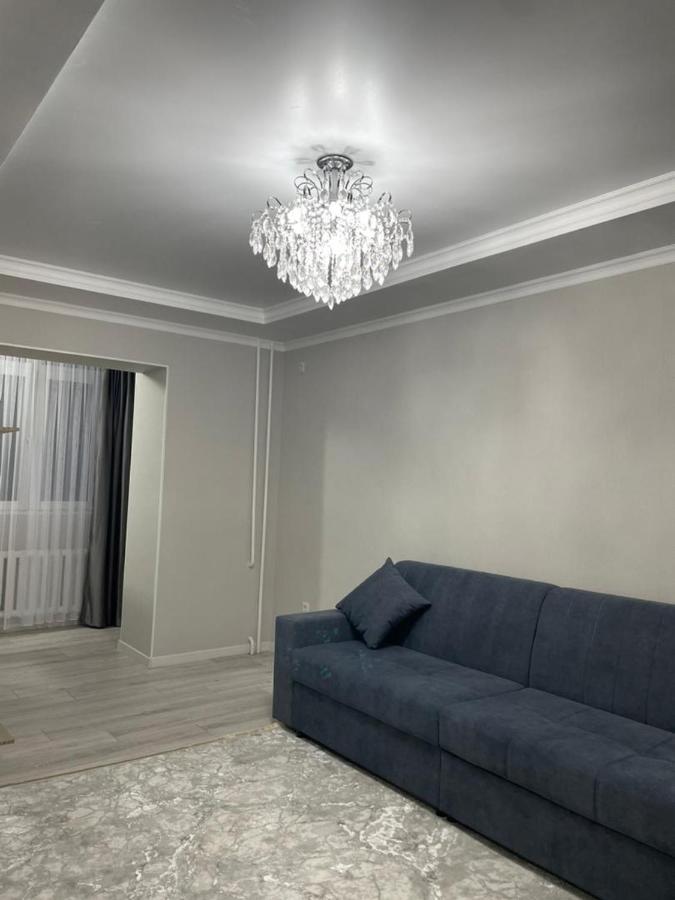 Apartment In Street Toktogula 77 Бишкек Экстерьер фото