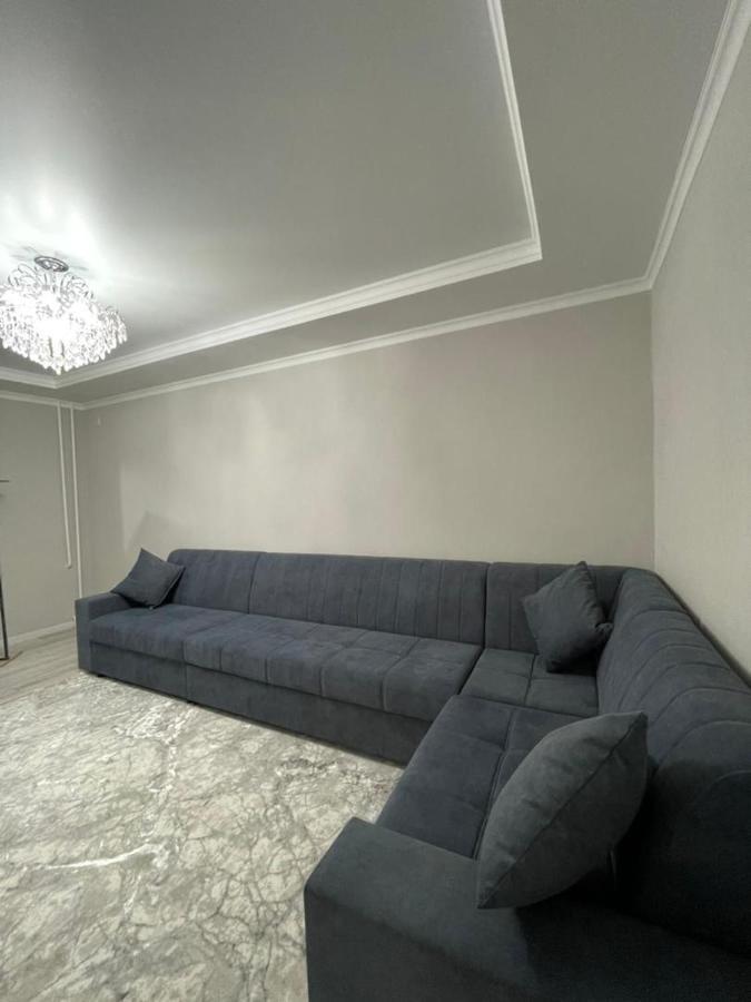 Apartment In Street Toktogula 77 Бишкек Экстерьер фото